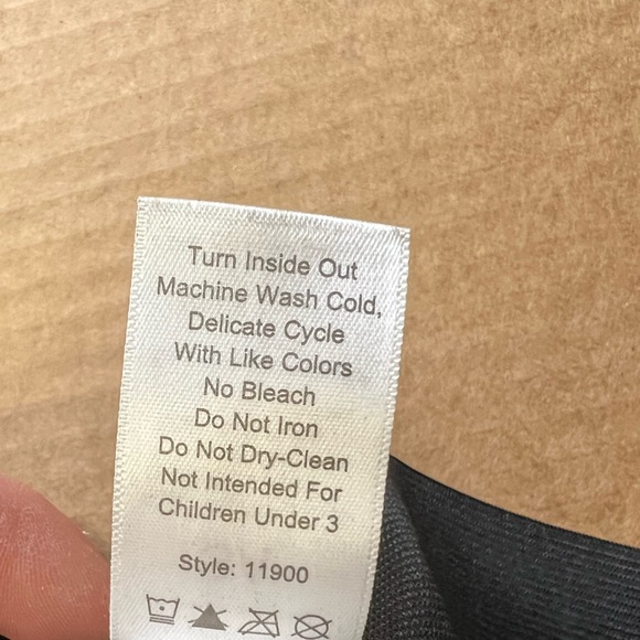 Weissman Dance Costume Style ‘Stay’ 2 Piece Leotard and Pants Purple Black NEW - Picture 8 of 10